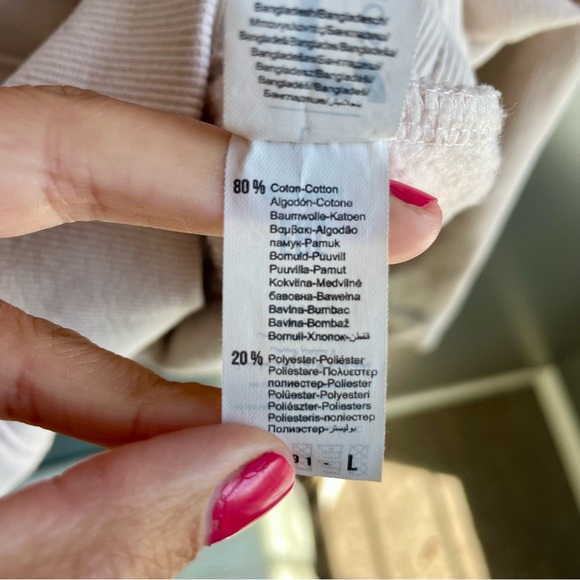 We Are Knitters Women Light Pink Hoodie Sweatshirt Size Large - Picture 2 of 5